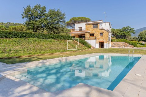 Вилла в Монсень, Барселона, Испания 5 спален, 475м2 №150693