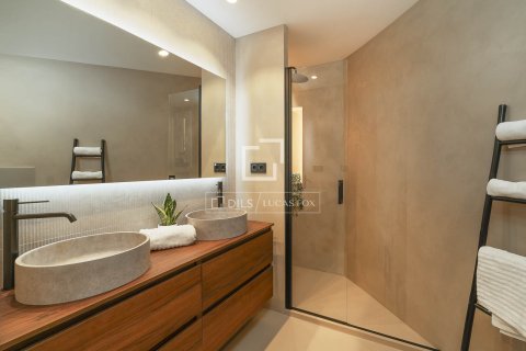 Apartamento en venta en Barcelona, España 3 dormitorios, 97 m2 No. 150695 - foto 23