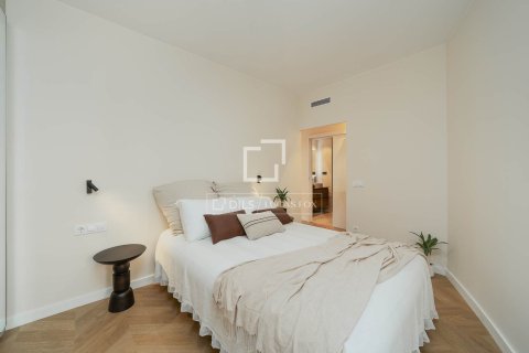Apartamento en venta en Barcelona, España 3 dormitorios, 97 m2 No. 150695 - foto 20