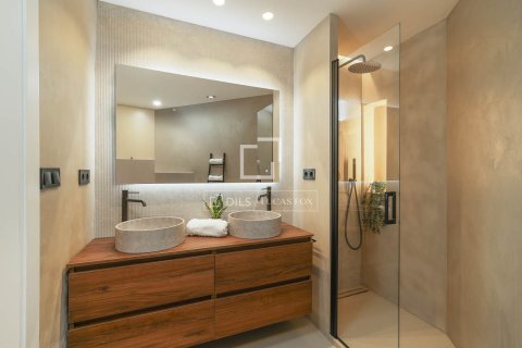 Apartamento en venta en Barcelona, España 3 dormitorios, 97 m2 No. 150695 - foto 24