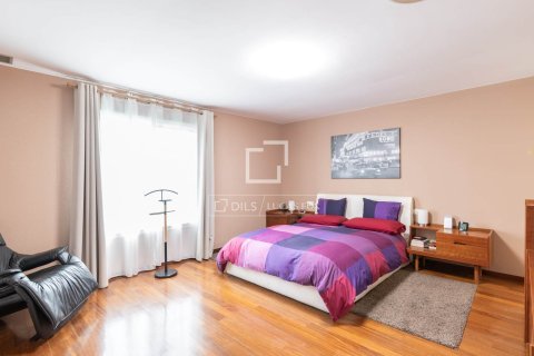 Villa for sale in Sant Cugat Del Valles, Barcelona, Spain 5 bedrooms, 327 sq.m. No. 150694 - photo 19