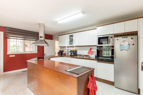 Villa for sale in Sant Cugat Del Valles, Barcelona, Spain 5 bedrooms, 327 sq.m. No. 150694 - photo 10