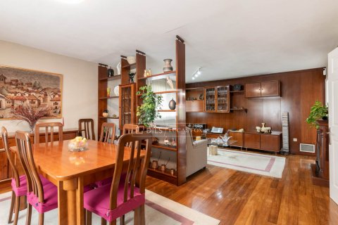 Villa for sale in Sant Cugat Del Valles, Barcelona, Spain 5 bedrooms, 327 sq.m. No. 150694 - photo 6