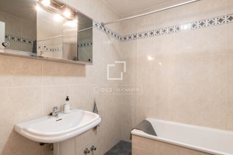 Villa for sale in Sant Cugat Del Valles, Barcelona, Spain 5 bedrooms, 327 sq.m. No. 150694 - photo 25