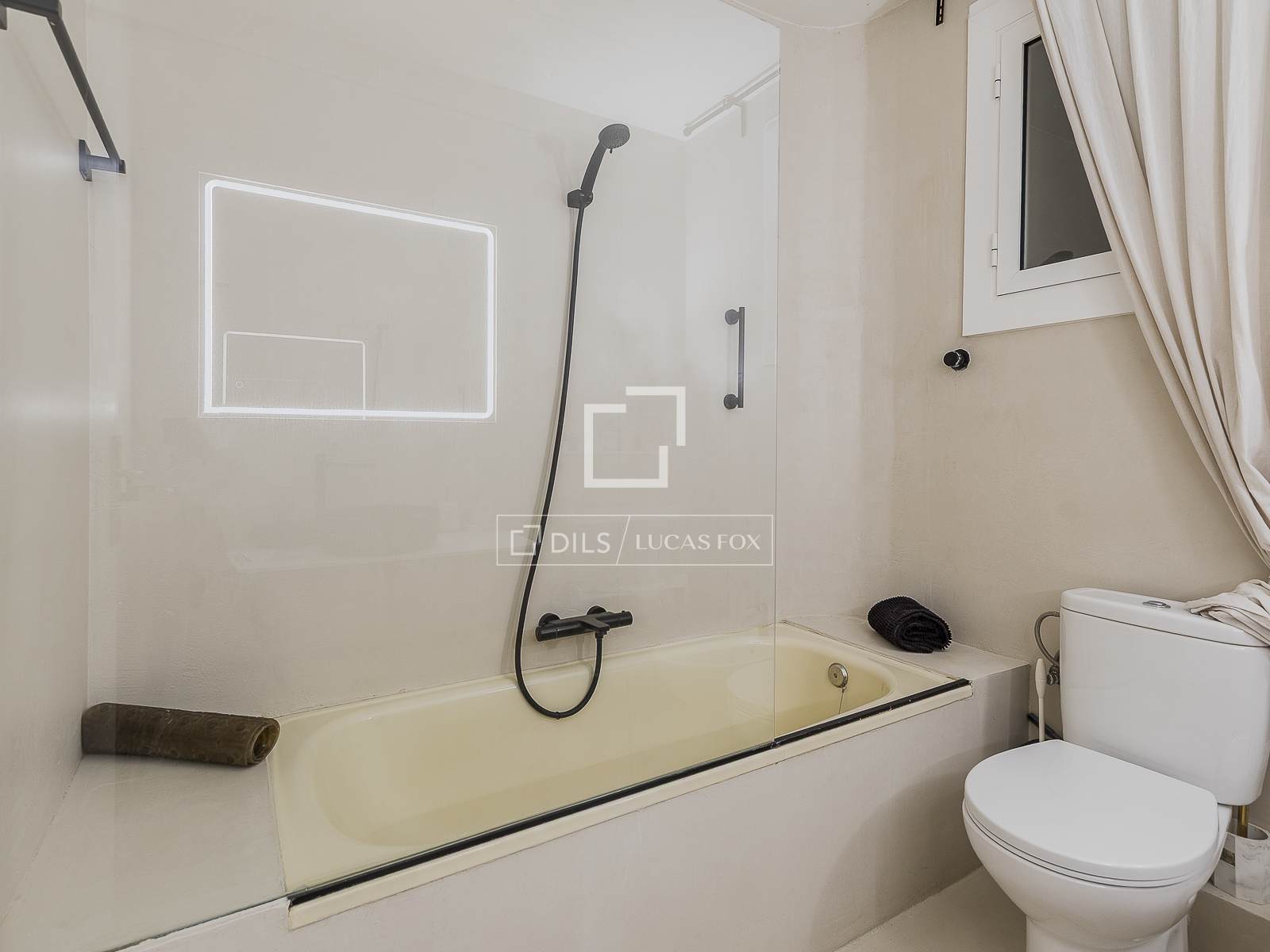 Appartamento a Barcelona, Spagna 2 camere da letto, 83 mq. N° 150696