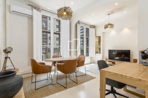 Dzīvoklis pārdošanā Barcelona, Spānijā 2 istabas, 83 m2 Nr. 150696 - attēls 8