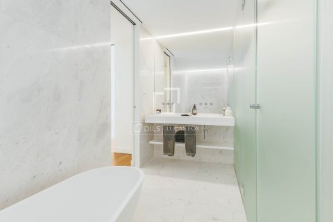 Dzīvoklis pārdošanā Barcelona, Spānijā 3 istabas, 230 m2 Nr. 150697 - attēls 21