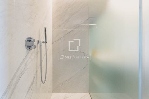 Dzīvoklis pārdošanā Barcelona, Spānijā 3 istabas, 230 m2 Nr. 150697 - attēls 28