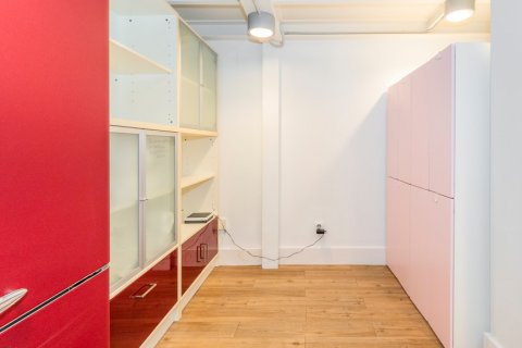 Dzīvoklis īrēšanai Alcobendas, Madrid, Spānijā 1 istaba, 100 m2 Nr. 107608 - attēls 19