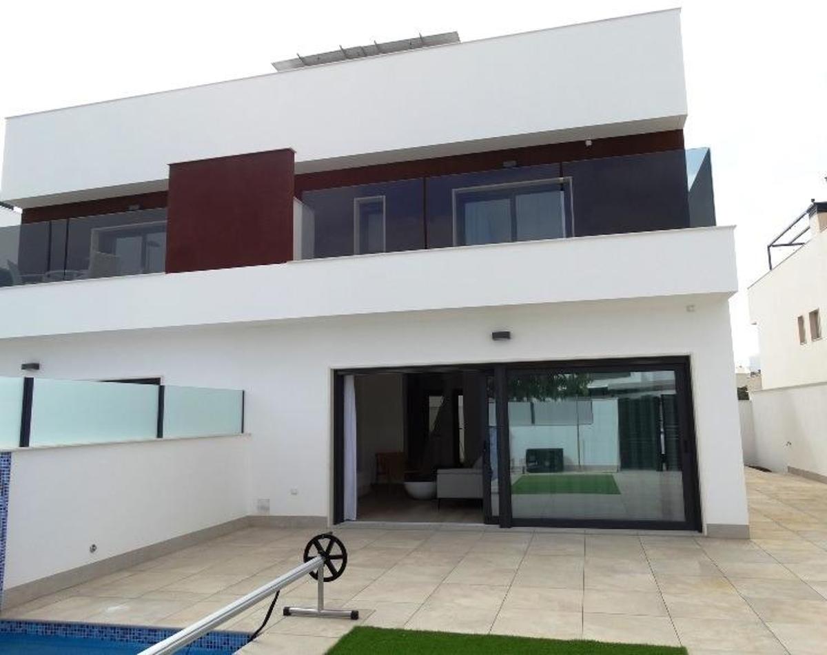 House in Pilar de la Horadada, Alicante, Spain 3 bedrooms, 116 sq.m. No. 148890