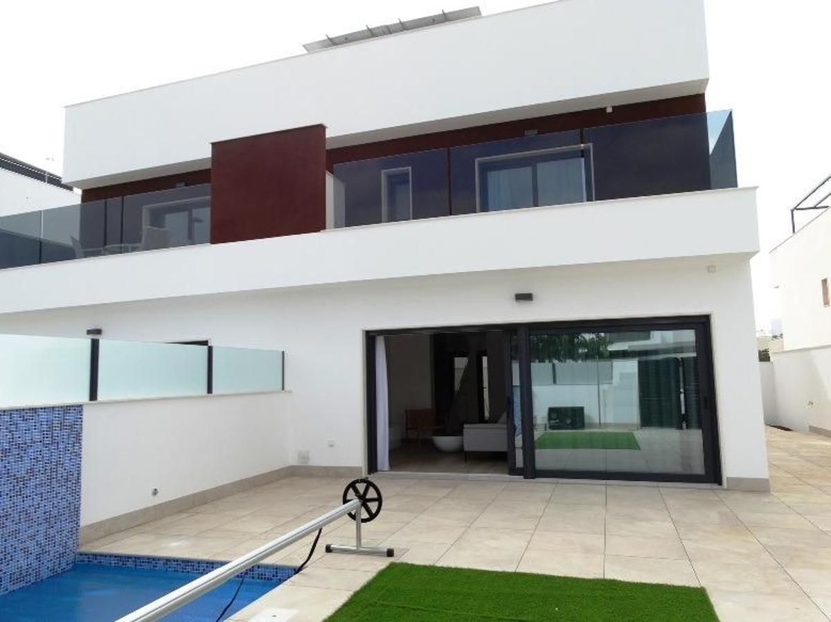 House in Pilar de la Horadada, Alicante, Spain 3 bedrooms, 116 sq.m. No. 148890