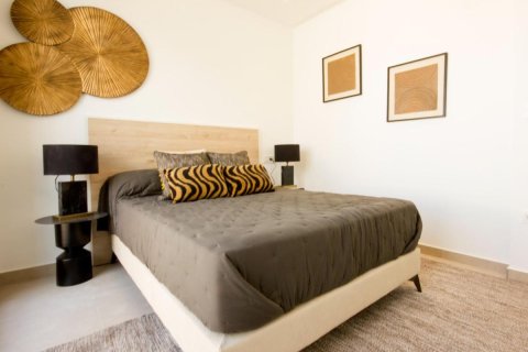 Bungalow till salu i San Fulgencio, Alicante, Spanien 2 sovrum, 63 kvm. Nr. 148889 - foto 24