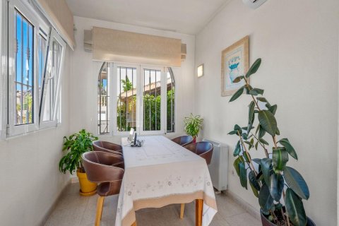 Huvila myytävänä Benijofar, Alicante, Espanja, 5 makuuhuonetta, 176 m2 No. 148891 - kuva 18