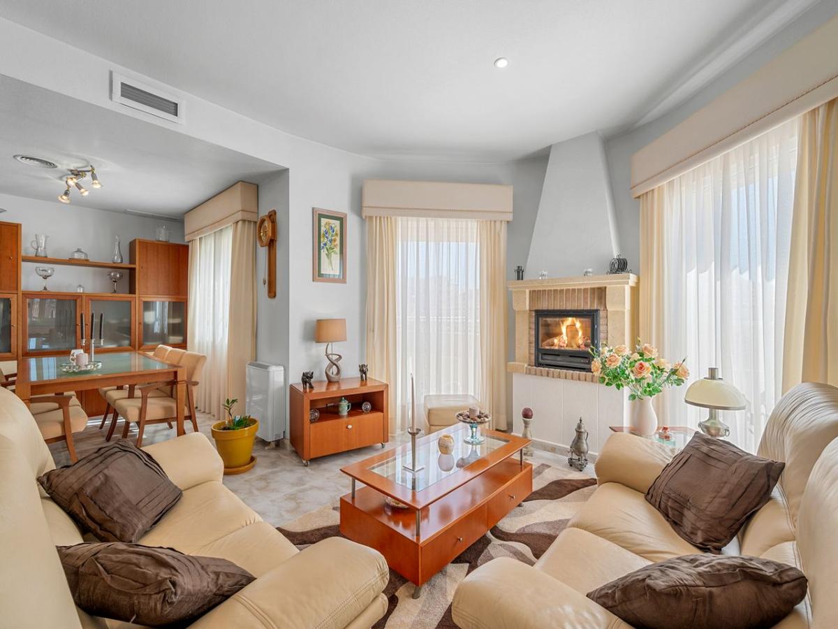 Villa en Benijófar, Alicante, España 5 dormitorios, 176 m2 No. 148891