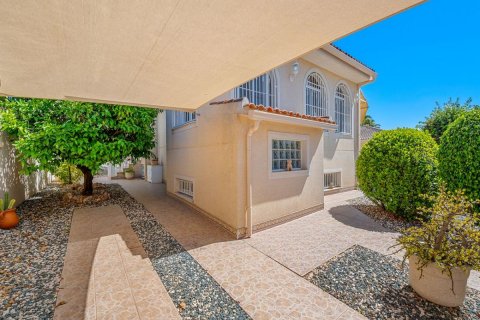 Huvila myytävänä Benijofar, Alicante, Espanja, 5 makuuhuonetta, 176 m2 No. 148891 - kuva 3