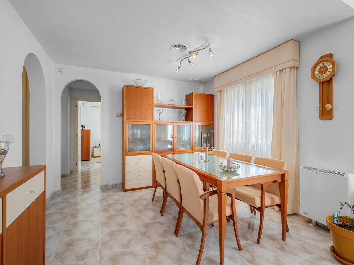 Villa en Benijófar, Alicante, España 5 dormitorios, 176 m2 No. 148891