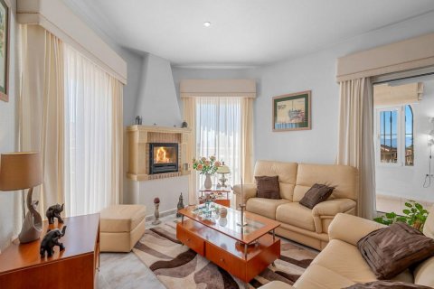 Huvila myytävänä Benijofar, Alicante, Espanja, 5 makuuhuonetta, 176 m2 No. 148891 - kuva 16