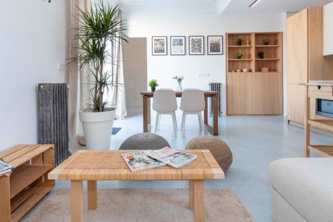 Penthouse for rent in Madrid, Spain 2 bedrooms, 100 sq.m. No. 194815 - photo 29