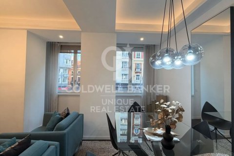 Apartment à vendre à Madrid, Espagne, 2 chambres, 120 m2 No. 178794 - photo 6