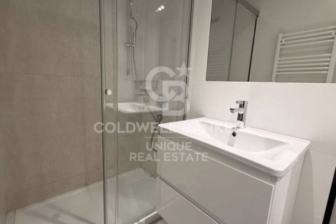 Apartment à vendre à Madrid, Espagne, 2 chambres, 120 m2 No. 178794 - photo 15