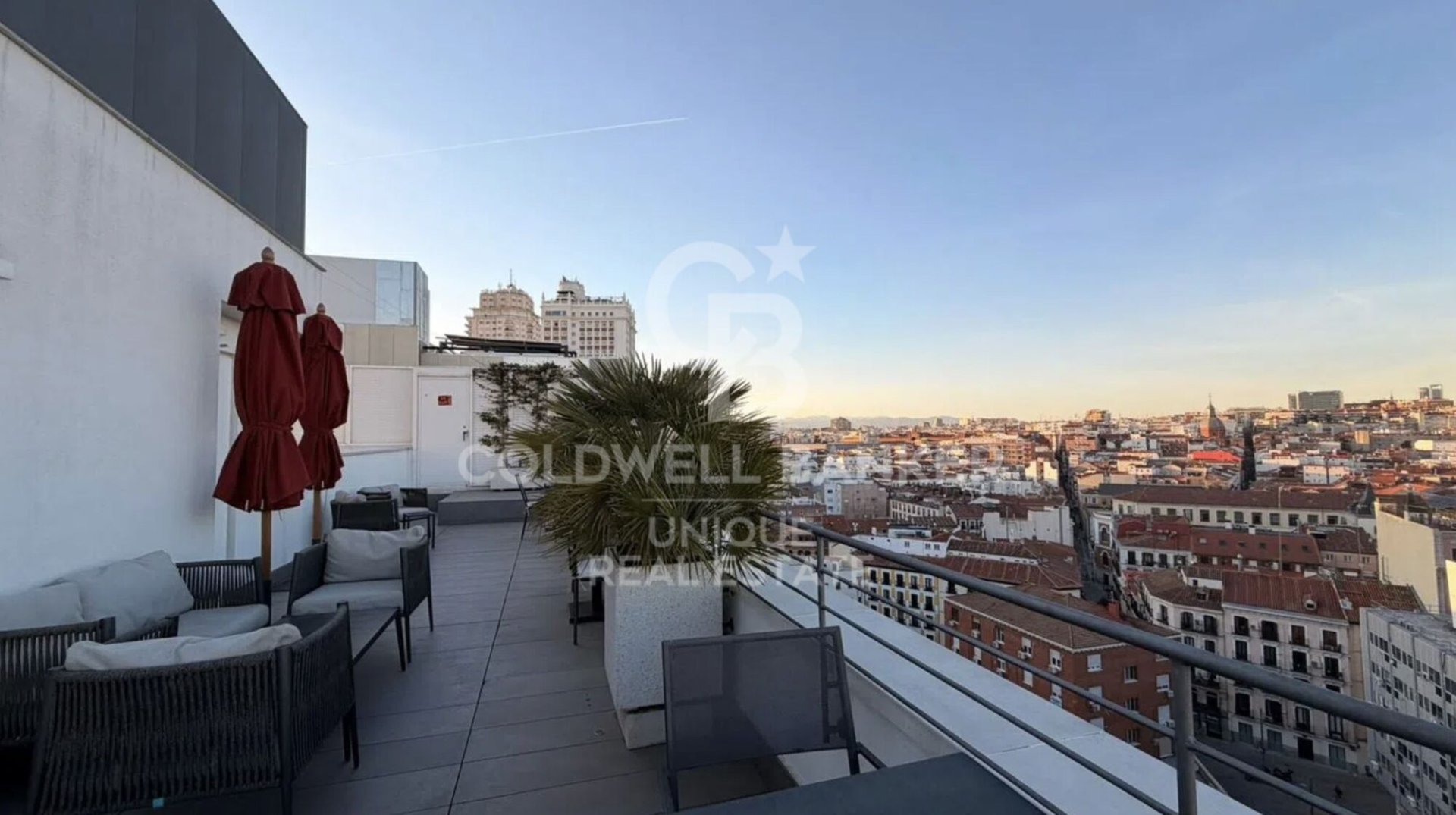 Appartamento a Madrid, Spagna 2 camere da letto, 120 mq. N° 178794