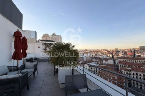 Apartment à vendre à Madrid, Espagne, 2 chambres, 120 m2 No. 178794 - photo 16
