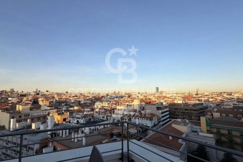 Apartment à vendre à Madrid, Espagne, 2 chambres, 120 m2 No. 178794 - photo 22