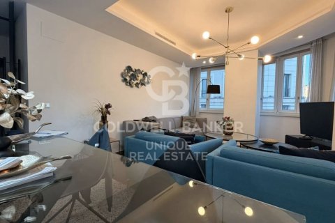 Apartment à vendre à Madrid, Espagne, 2 chambres, 120 m2 No. 178794 - photo 7