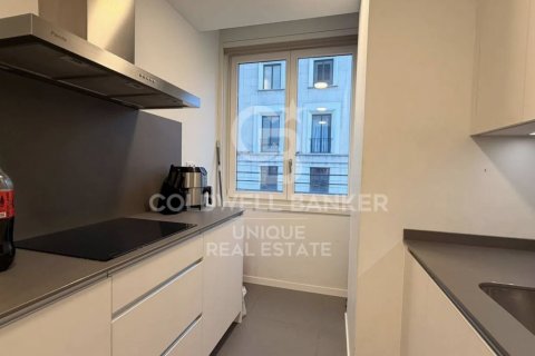 Apartment à vendre à Madrid, Espagne, 2 chambres, 120 m2 No. 178794 - photo 8