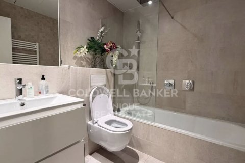 Apartment à vendre à Madrid, Espagne, 2 chambres, 120 m2 No. 178794 - photo 11
