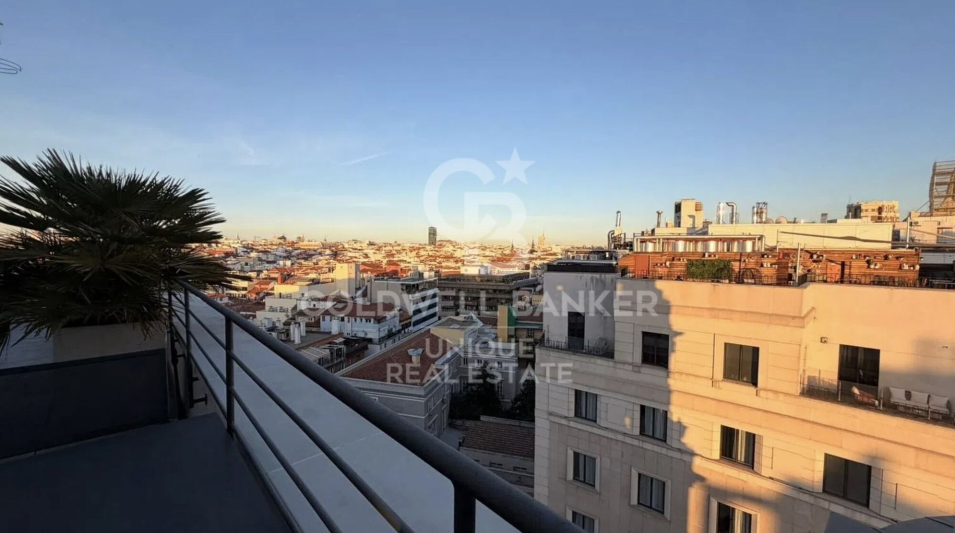 Appartamento a Madrid, Spagna 2 camere da letto, 120 mq. N° 178794