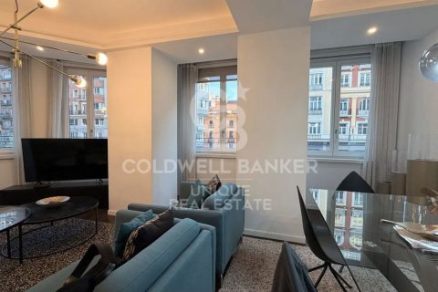 Apartment à vendre à Madrid, Espagne, 2 chambres, 120 m2 No. 178794 - photo 5