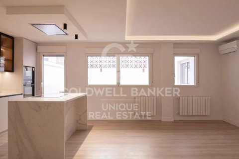 Apartment à vendre à Madrid, Espagne, 2 chambres, 122 m2 No. 178793 - photo 3