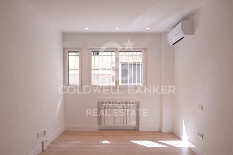 Apartment à vendre à Madrid, Espagne, 2 chambres, 122 m2 No. 178793 - photo 10