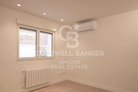 Apartment à vendre à Madrid, Espagne, 2 chambres, 122 m2 No. 178793 - photo 6