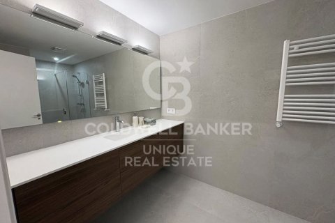 Apartment à vendre à Madrid, Espagne, 2 chambres, 122 m2 No. 178793 - photo 12
