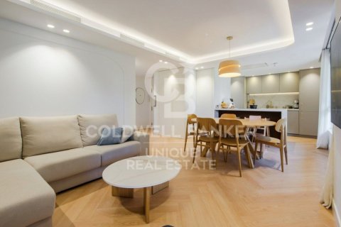 Apartment à vendre à Madrid, Espagne, 4 chambres, 142 m2 No. 178792 - photo 2