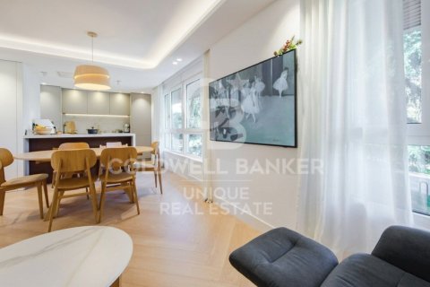 Apartment à vendre à Madrid, Espagne, 4 chambres, 142 m2 No. 178792 - photo 3