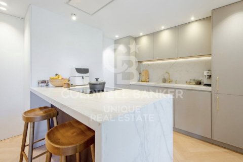 Apartment à vendre à Madrid, Espagne, 4 chambres, 142 m2 No. 178792 - photo 4