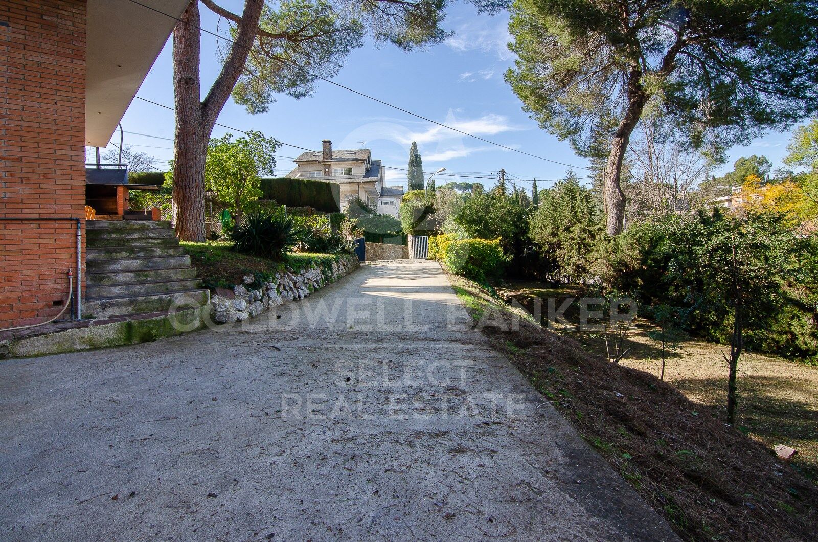 House in Cerdanyola Del Valles, Barcelona, Spain 5 bedrooms, 297 sq.m. No. 178790