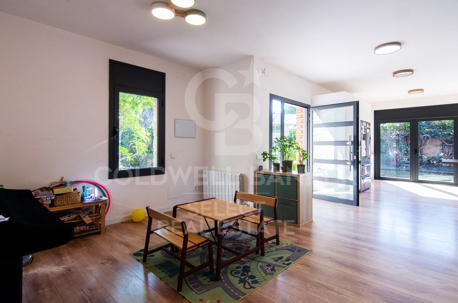 House in Cerdanyola Del Valles, Barcelona, Spain 5 bedrooms, 297 sq.m. No. 178790