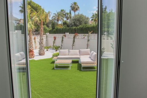Apartamento en venta en Dénia, Alicante, España 2 dormitorios, 89 m2 No. 180376 - foto 8
