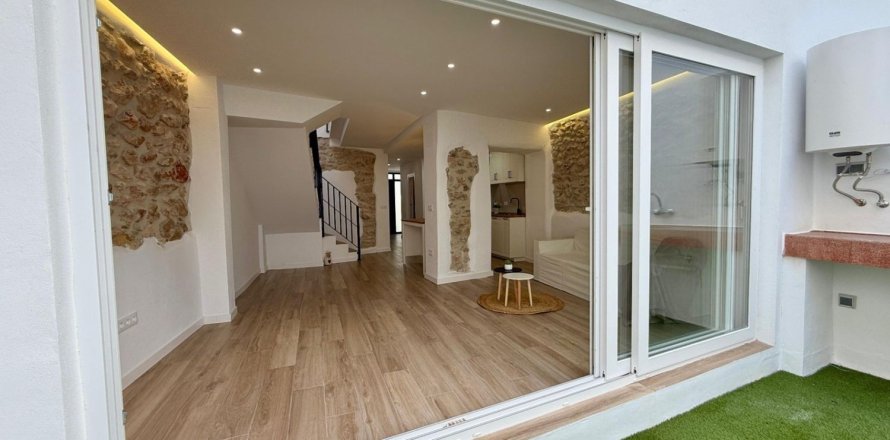 Villa i Denia, Alicante, Spanien 3 sovrum, 125 kvm. Nr. 180377