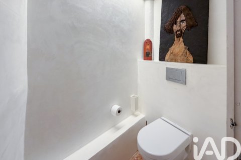 Commercial property à vendre à Barcelona, Espagne, 120 m2 No. 152578 - photo 15