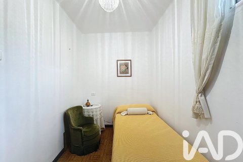 Radhus till salu i Cambados, Pontevedra, Spanien 4 sovrum, 139 kvm. Nr. 152575 - foto 12