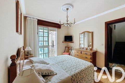 Radhus till salu i Cambados, Pontevedra, Spanien 4 sovrum, 139 kvm. Nr. 152575 - foto 17