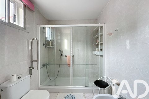 Radhus till salu i Cambados, Pontevedra, Spanien 4 sovrum, 139 kvm. Nr. 152575 - foto 29