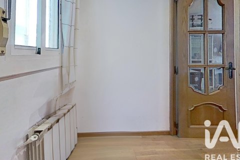 Apartament w Santa Coloma de Gramenet, Barcelona, Hiszpania 3 sypialnie, 68 mkw. nr 152579 – zdjęcie 13