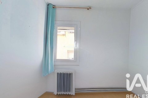 Apartament w Santa Coloma de Gramenet, Barcelona, Hiszpania 3 sypialnie, 68 mkw. nr 152579 – zdjęcie 23