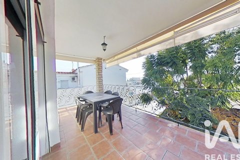 Talo myytävänä Vinaros, Castellon, Espanja, 3 makuuhuonetta, 94 m2 No. 152577 - kuva 6